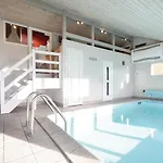 Amazing In With Sauna