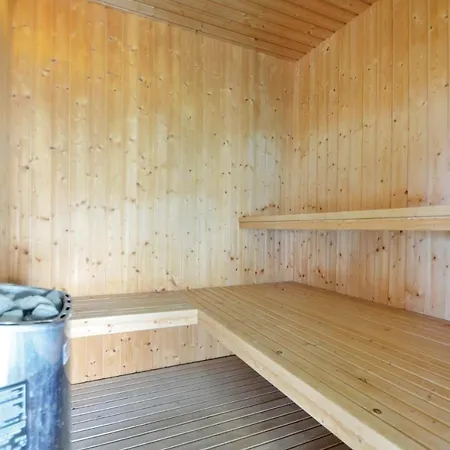 Amazing In With Sauna Casa de Férias Knebel