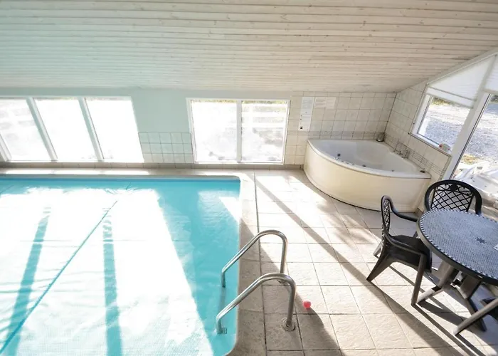 別荘 Amazing In Knebel With Sauna *